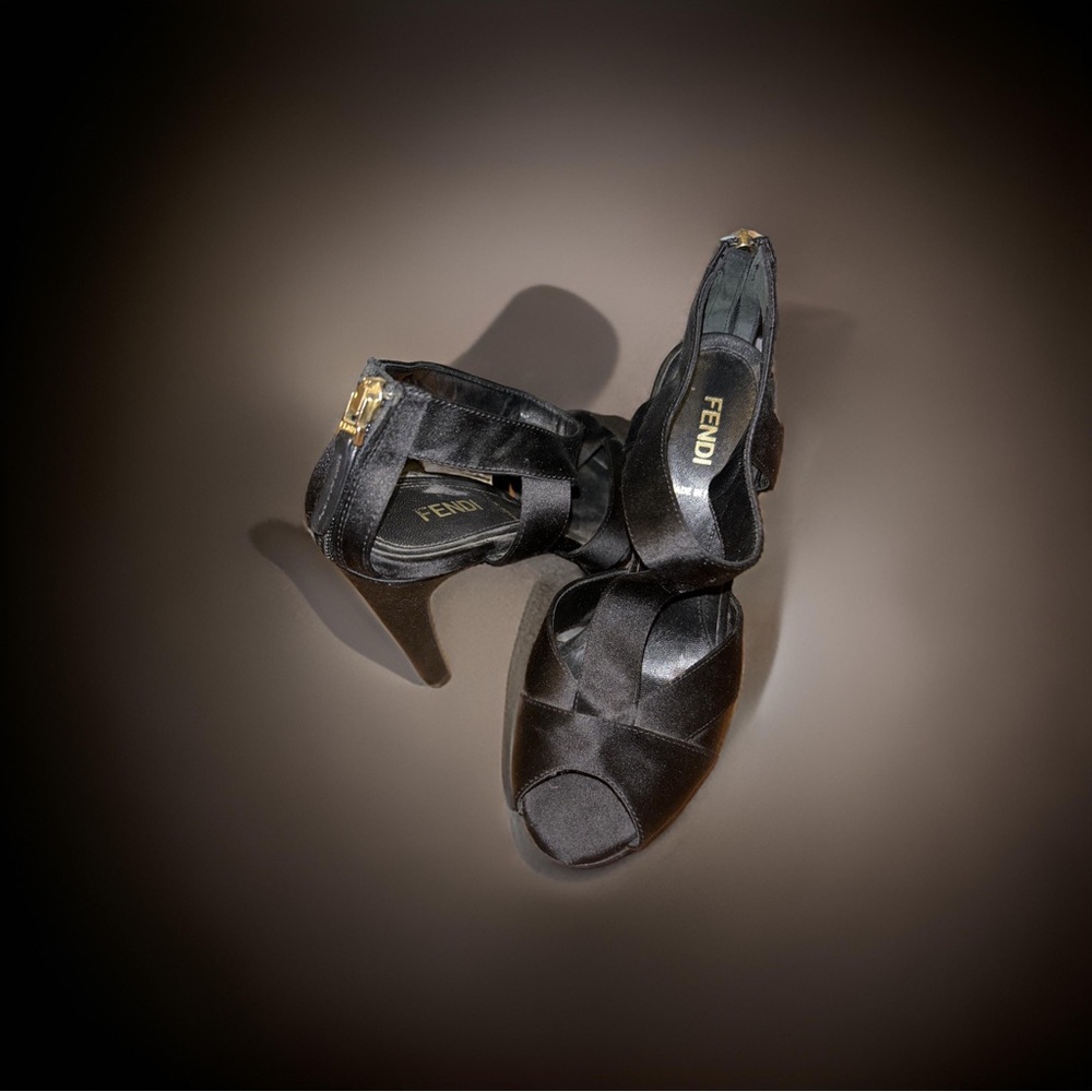 Fendi satin black heels